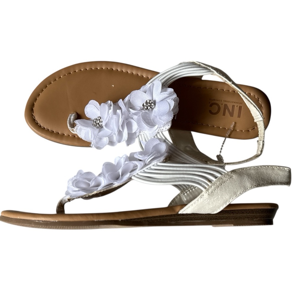 I.N.C. INTERNATIONAL CONCEPTS Big Girls Kiara Sandal White Size 4 - Picture 4 of 6